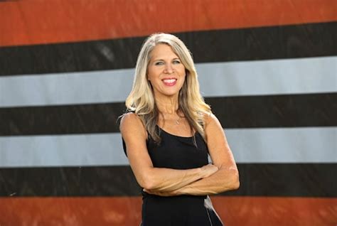 She covers the Browns. She loves Cleveland. She’s a Hall of Famer. She ...