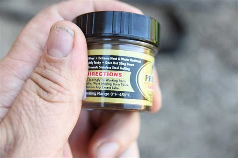 Schalldämpfergewinde richtig pflegen: Ölen oder fetten? | PIRSCH