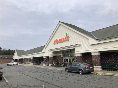 TOUR: Shaw's - Sturbridge, MA