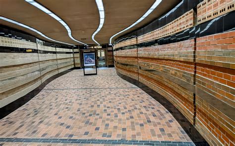 Explore RÉSO: Montreal's Underground City | Luxury Tailor-Made ...