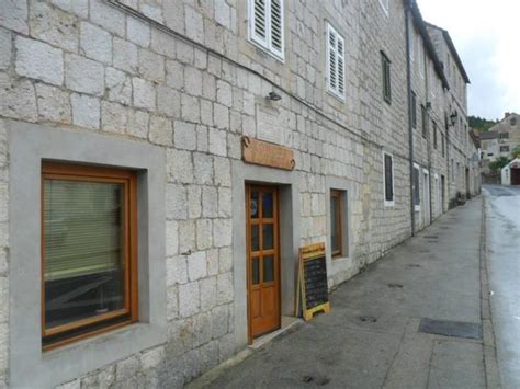 Potkova (Restoran) - Sinj