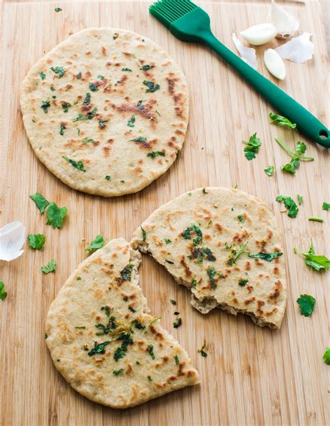 Easy Homemade Whole Wheat Garlic Naan Bread Recipe (Video)