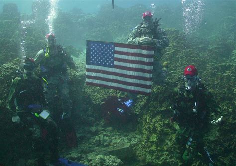 Pearl Harbor Underwater Bodies