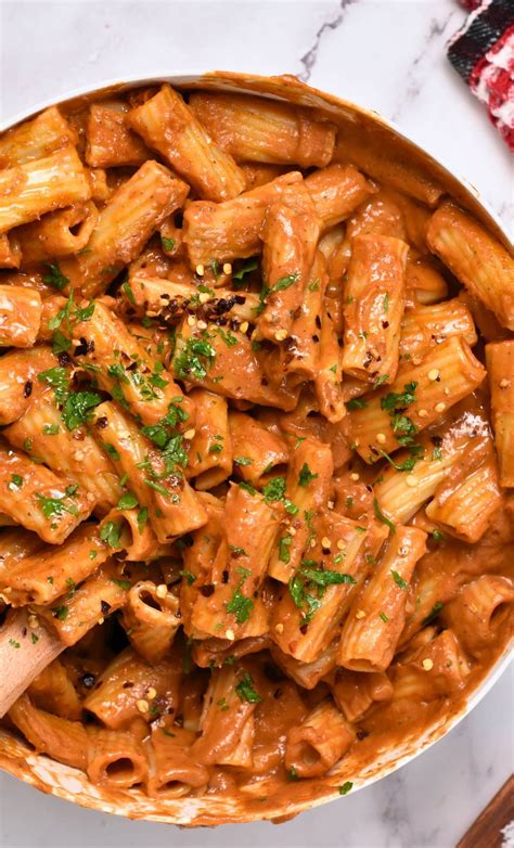 Hidden Veg Pasta Sauce - The Conscious Plant Kitchen