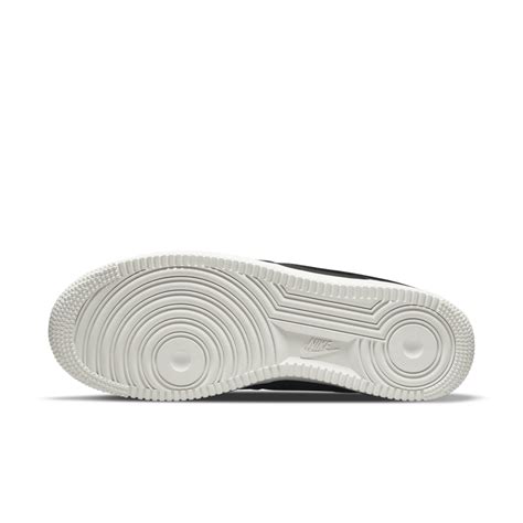 Air Force 1 'Off-Noir' (DQ8571-001) Release Date. Nike SNKRS