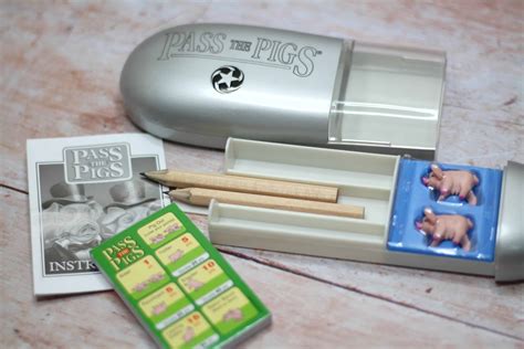 Pass the Pigs & Giant Pass the Pigs Game - Review - Soph-obsessed