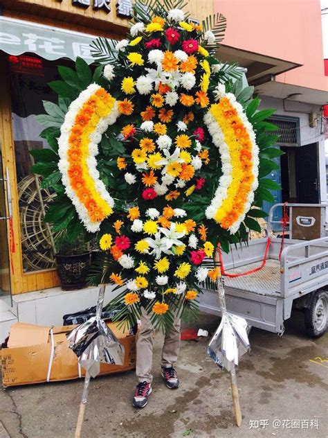 出殡送人什么礼物最新素材