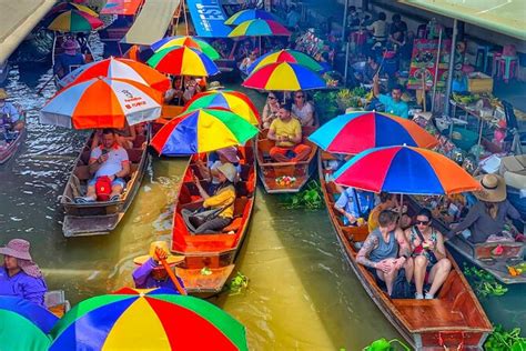 2025 Bangkok: Floating Market and Train Tour with Guide in Spanish and ...