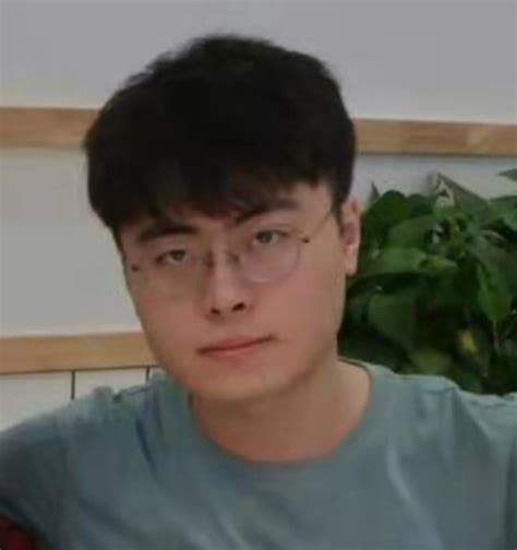 西安21岁男大学生失联33天，最后身影出现在华山，家属说出一猜想_腾讯新闻