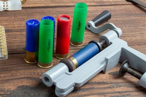 Reloading Shotgun Shells Guide 的图像结果