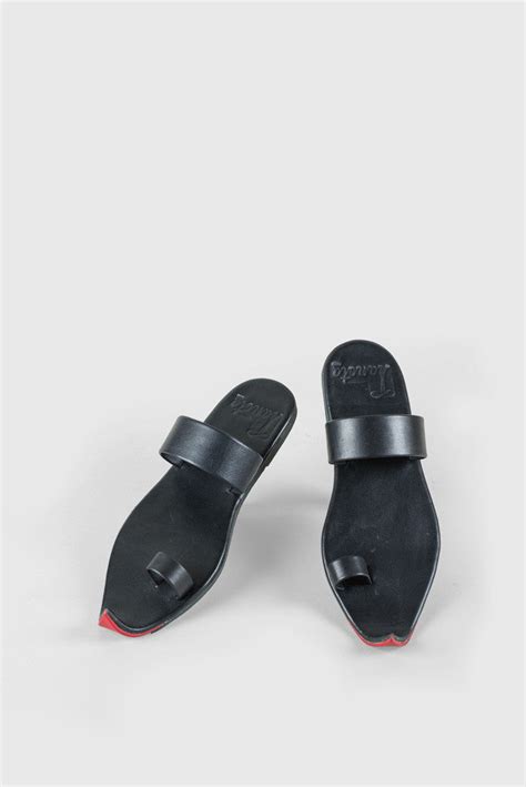 Curly Toe – Republic of Mode