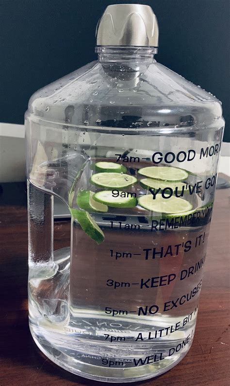 Benefits of Drinking Lukewarm Lemon Water in the Morning | Lemon juice benefits, Lemon water ...