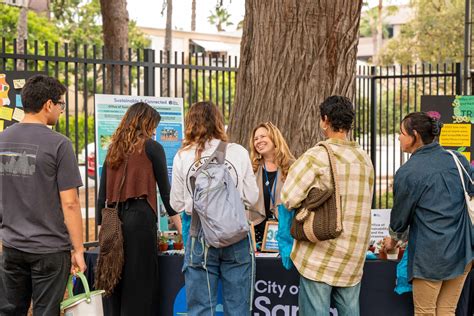 Sustainability landscape expo spreads awareness in Santa Monica — The ...