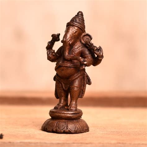 Handmade Lord Ganesha Copper Statue for Prayer Room