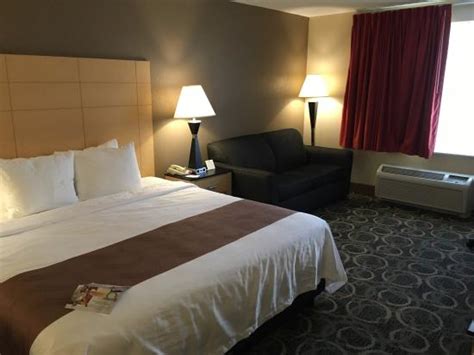 QUALITY INN (Geneseo) - Hotel Reviews, Photos, Rate Comparison ...