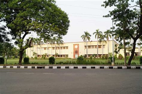 Buildings of Aligarh Muslim University every Aligarian would like to ...