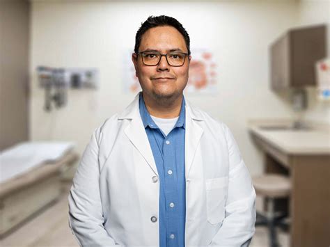 Dr. Noah Lott, MD, Family Medicine | Northport, AL | WebMD