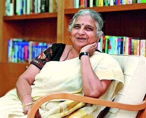 Inspirational Story Of Sudha Murthy, From Being A Small Town Girl To ...