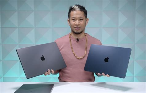 I prefer Midnight on Air to Space Black on Pros :( | MacRumors Forums