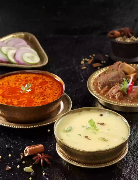 Kolhapuri Pandhara Rassa Masala - Buy online - Prakash Kolhapuri Masale