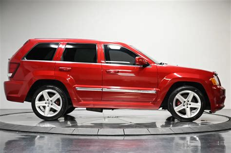 Jeep SRT8 2010: ¡La Leyenda Vive!