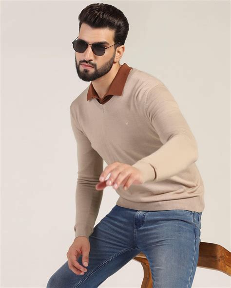 Buy Sweaters for Men Online - Blackberrys