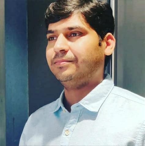 SafeWheels - Smart School Bus Tracking & Management