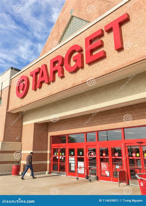 Target Department Store 的图像结果