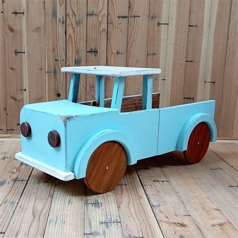 Baby Photoshoot Prop Vroom Pickup Truck – whiteihf baby photoshoot props