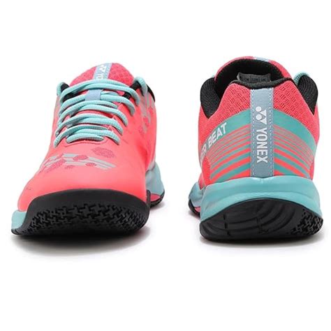 Yonex Strider Beat Badminton Shoes - Comfort, Grip & Performance ...