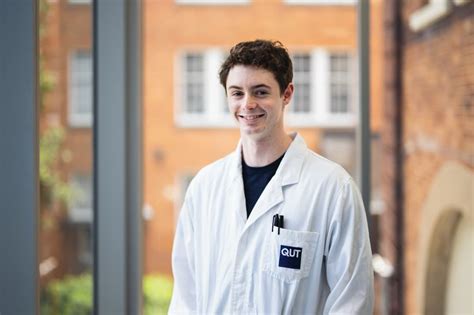 QUT Bachelor of Computer Science 的图像结果