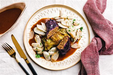 Kohlrouladen mit Kürbis-Nuss-Füllung · Eat this! Vegane Rezepte