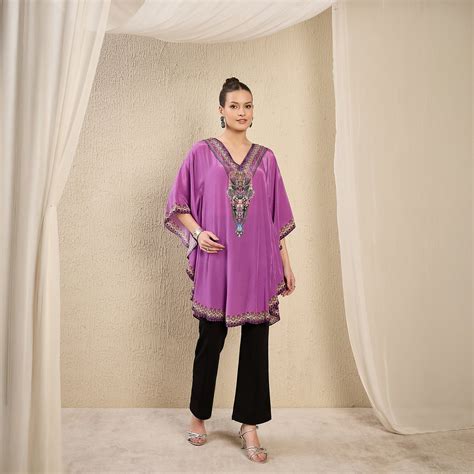 Lilac Apple Cut Embellished Tunic – First Resort by Ramola Bachchan