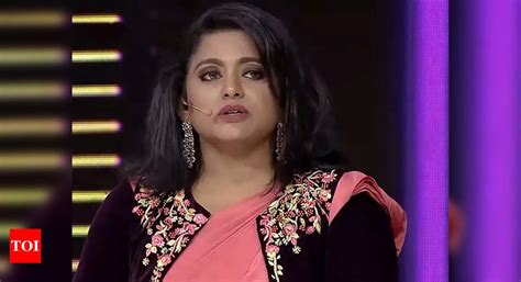 Bzinga: Veena Nair recounts her hilarious first flight journey - Times ...