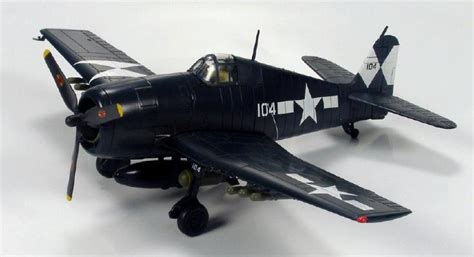 Air Powered Series F6F-5 VF-83 "104" USS Essex, 1945 limted edition 500