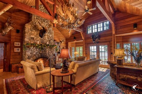 Adirondack Luxury Vacation Rentals | Merrill L. Thomas Real Estate