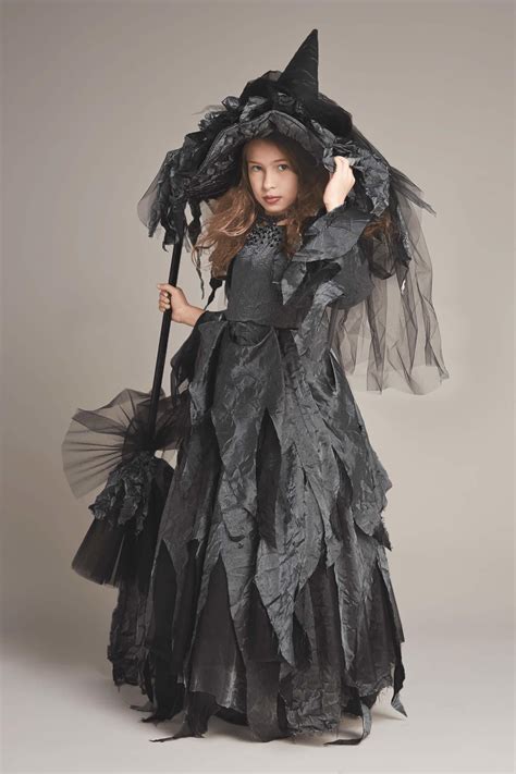 Diy Witch Halloween Costume at Bruce Schmidt blog
