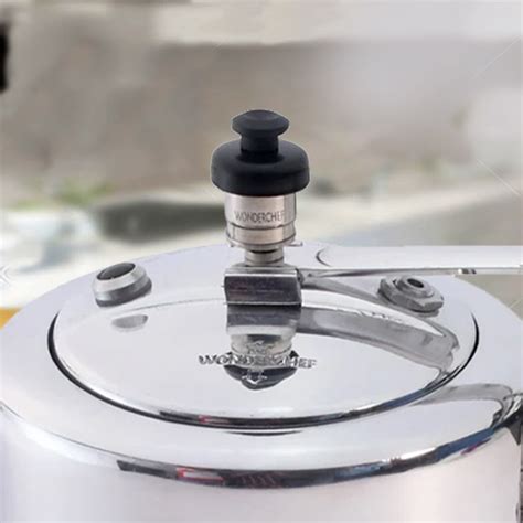 Buy Inner Lid Ultima Pressure Cooker,3L Online At Best Price ...