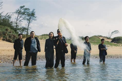 The Gangs, the Oscars, and the Walking Dead (2019)