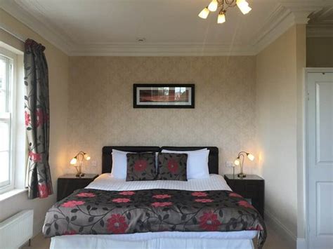 THE CHARTERHOUSE (Torquay, Devon) - Inn Reviews, Photos, Rate ...