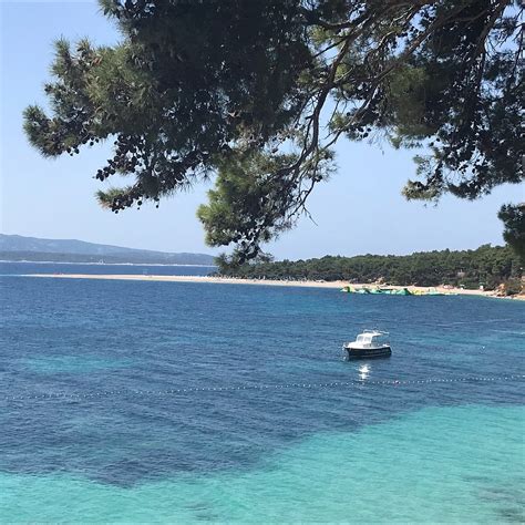 BRAC - SUTIVAN - MAESTRAL - CENTRAL DALMATIA CROATIA - THEME TRAILS ...