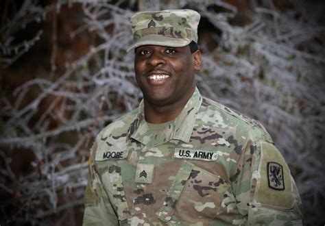 Army Reserve Soldier overcomes adversity; makes fitness a way of life ...