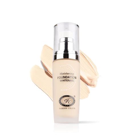 Moisturing Whitening Foundation – Fashion Colour