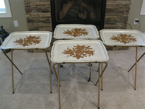 NICE Set of 4 Metal TV Tray Tables With Stand floral Design Folding ...