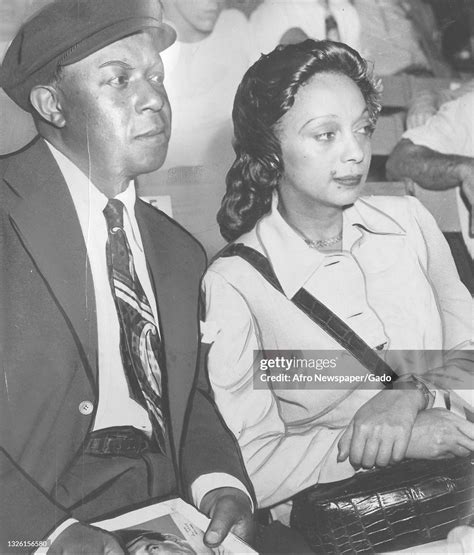 Comedian Eddie "Rochester" Anderson of the Jack Benny Program and his ...