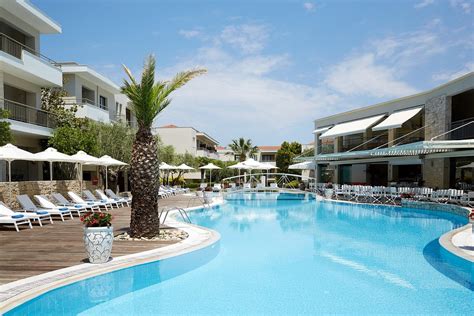 Renaissance Hanioti Resort hotel Pool: Pictures & Reviews - Tripadvisor