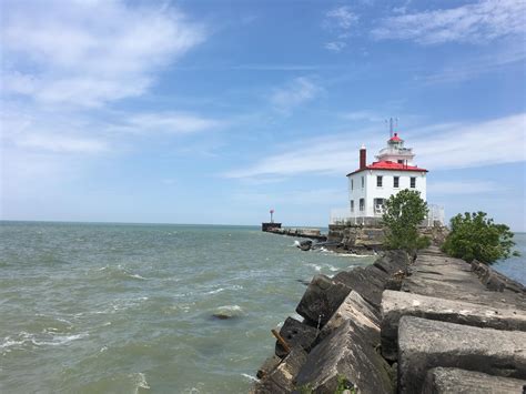 Living In A Lake Erie Lighthouse | BozThx Presents