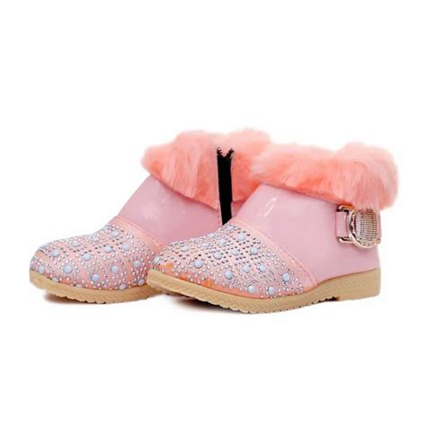 Wear Shoes 的图像结果