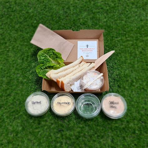 THE LOBSTER POT BEACHPORT (2025) All You Need to Know BEFORE You Go ...