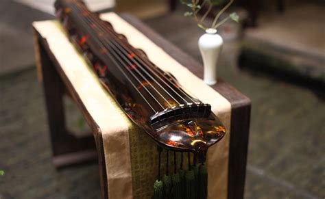 解花语蕉叶古琴，时尚古典中国风民族乐器- 中国风